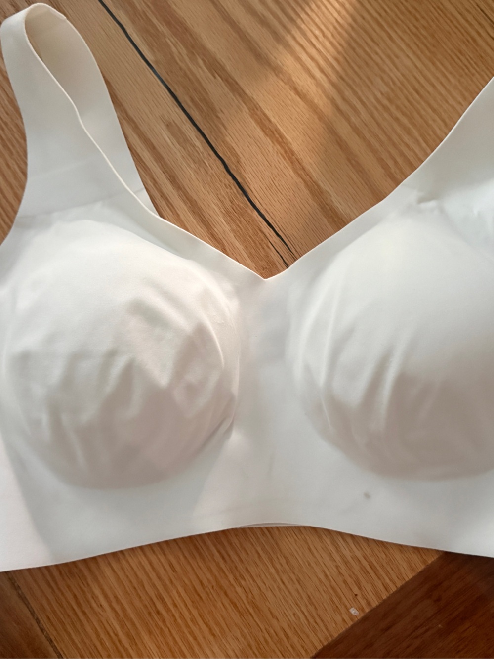Seamless  Honeylove White Wireless Bra - Smooth Support